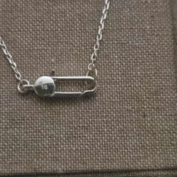 Gucci Trademark Engraved HeartBracelet Sterling Silver - Picture 8 of 13